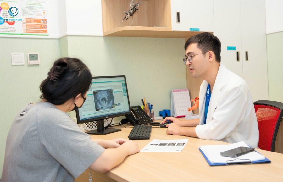 Bác sĩ Nguyễn Bình Dương - Trưởng Trung tâm Y học Sinh sản Hồng Ngọc Phúc Trường Minh Bác sĩ Nguyễn Bình Dương - Trưởng Trung tâm Y học Sinh sản Hồng Ngọc Phúc Trường Minh