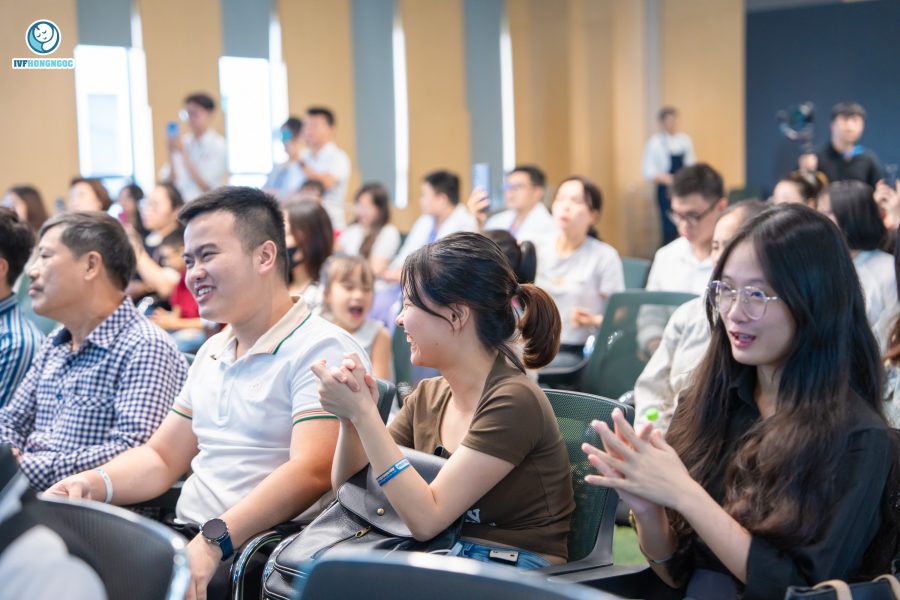 Các gia đình người khiếm thị có mặt tại tọa đàm Các gia đình người khiếm thị có mặt tại tọa đàm