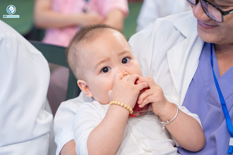 Bé Anh Đức - Ca sàng lọc loại bỏ bệnh di truyền về mắt Norrie Disease thành công Bé Anh Đức - Ca sàng lọc loại bỏ bệnh di truyền về mắt Norrie Disease thành công